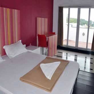 Ambalal Nature Walk Resorts, Yelagiri 2